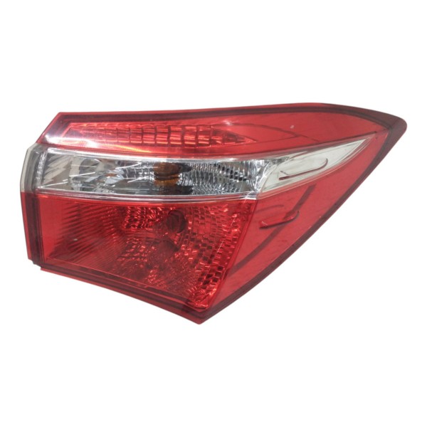 Lanterna Direita Toyota Corolla 2015 2016 2017 Detalhe