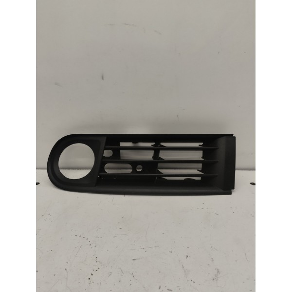 Grade Farol Milha Esquerdo Audi A3 2002 2003 2004 2005 2006