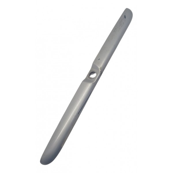 Moldura Friso Porta Malas Gm Corsa 1998 1999 2000 2001 2002